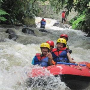 Rafting Sungai Kalibaru